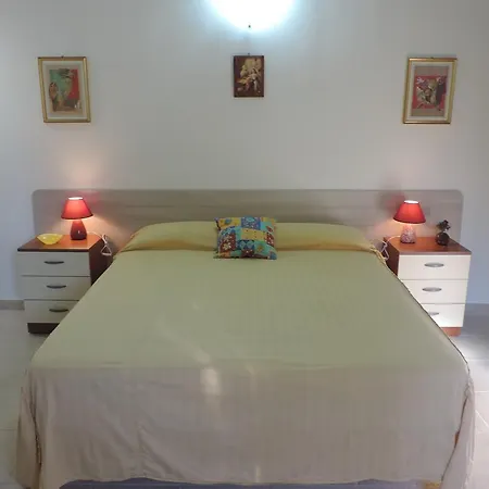 Delle Rose Vila